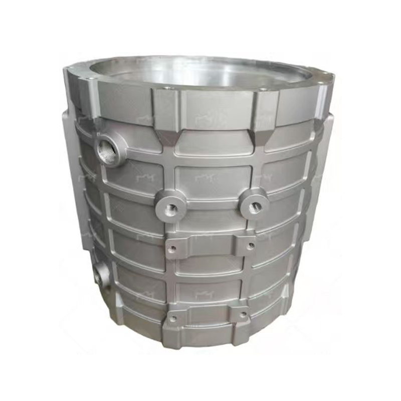 How can the wall thickness accuracy be controlled in the manufacturing process of liquid-cooled motor housing to reduce the risk of thermal stress concentration?